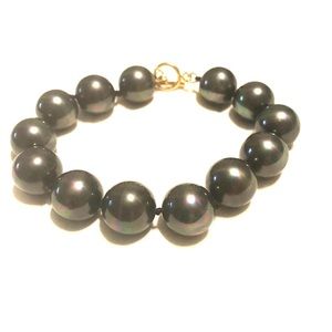 Tahitian freshwater black pearls with 14k clasp
